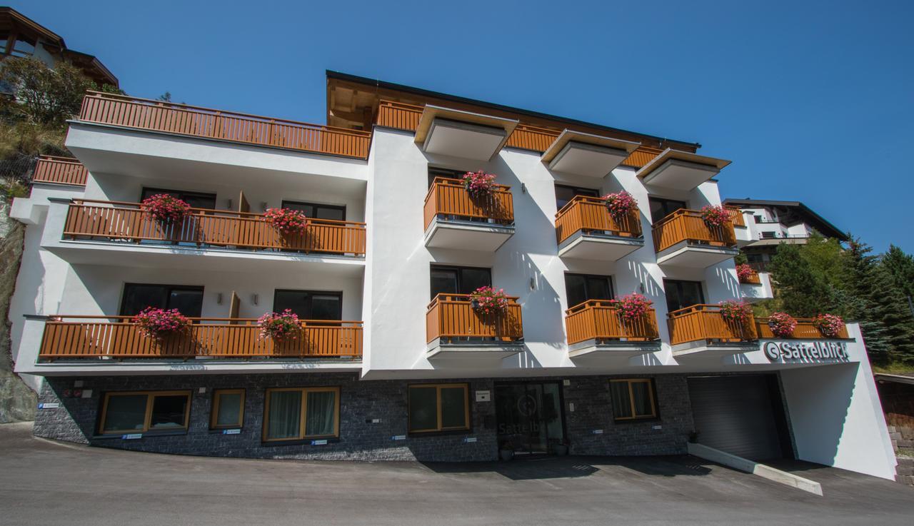 Готель Haus Sattelblick Санкт-Антон-ам-Арльберг Екстер'єр фото